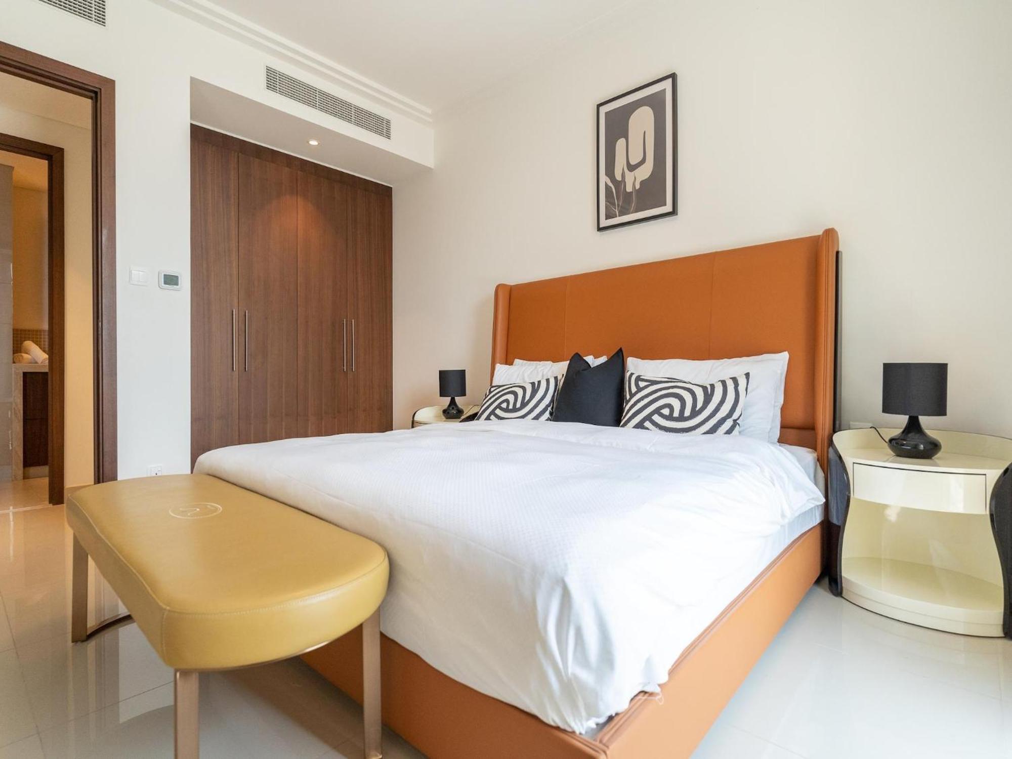 Luxurious Stylish Apartments Across Dubai Mall Burj Khalifa City Views Exteriör bild