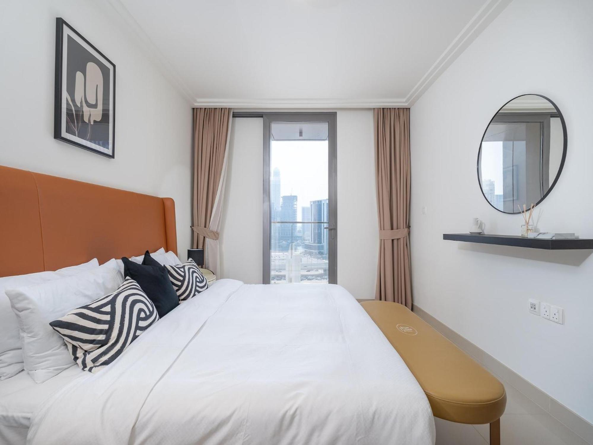 Luxurious Stylish Apartments Across Dubai Mall Burj Khalifa City Views Exteriör bild