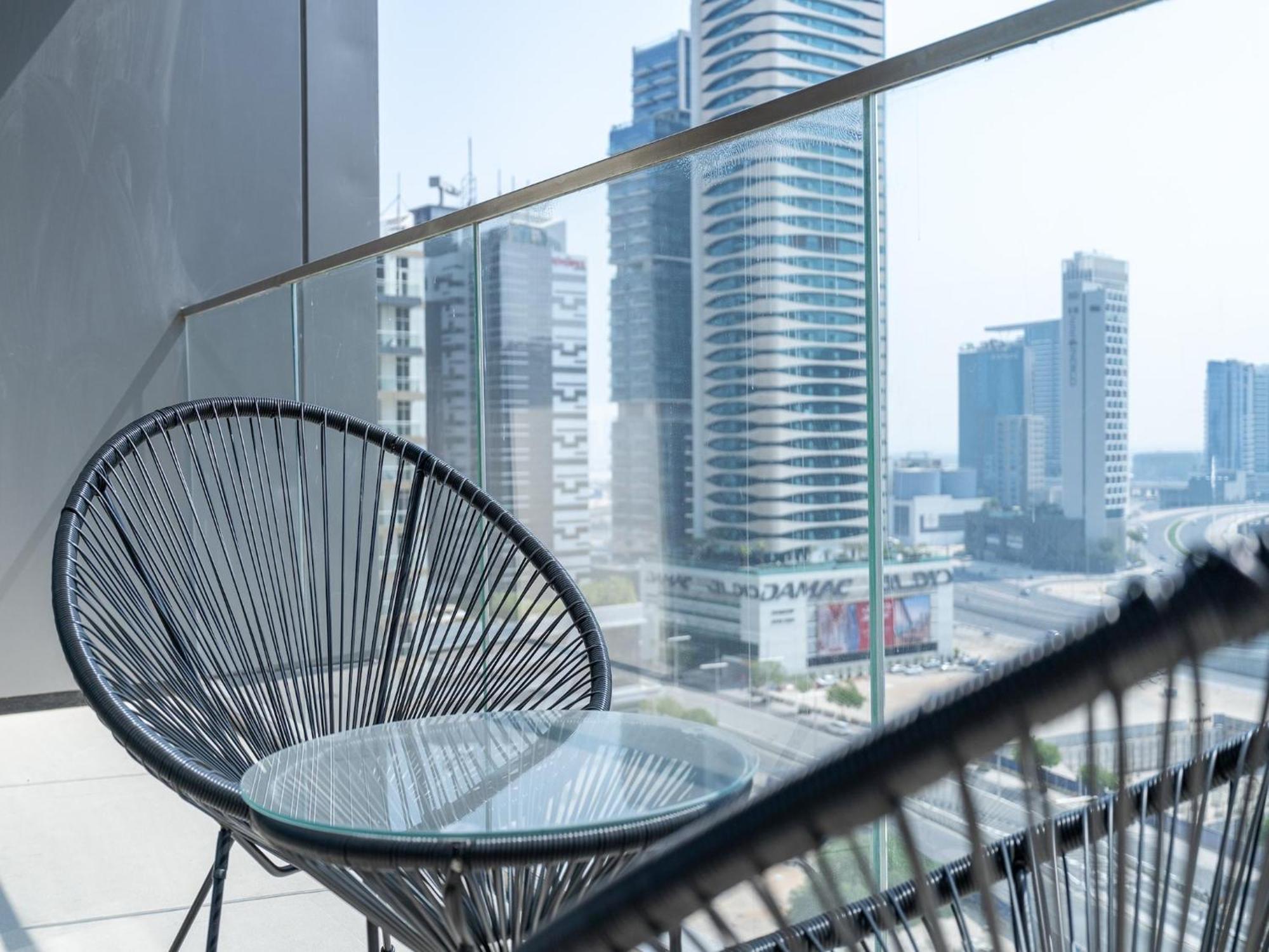 Luxurious Stylish Apartments Across Dubai Mall Burj Khalifa City Views Exteriör bild