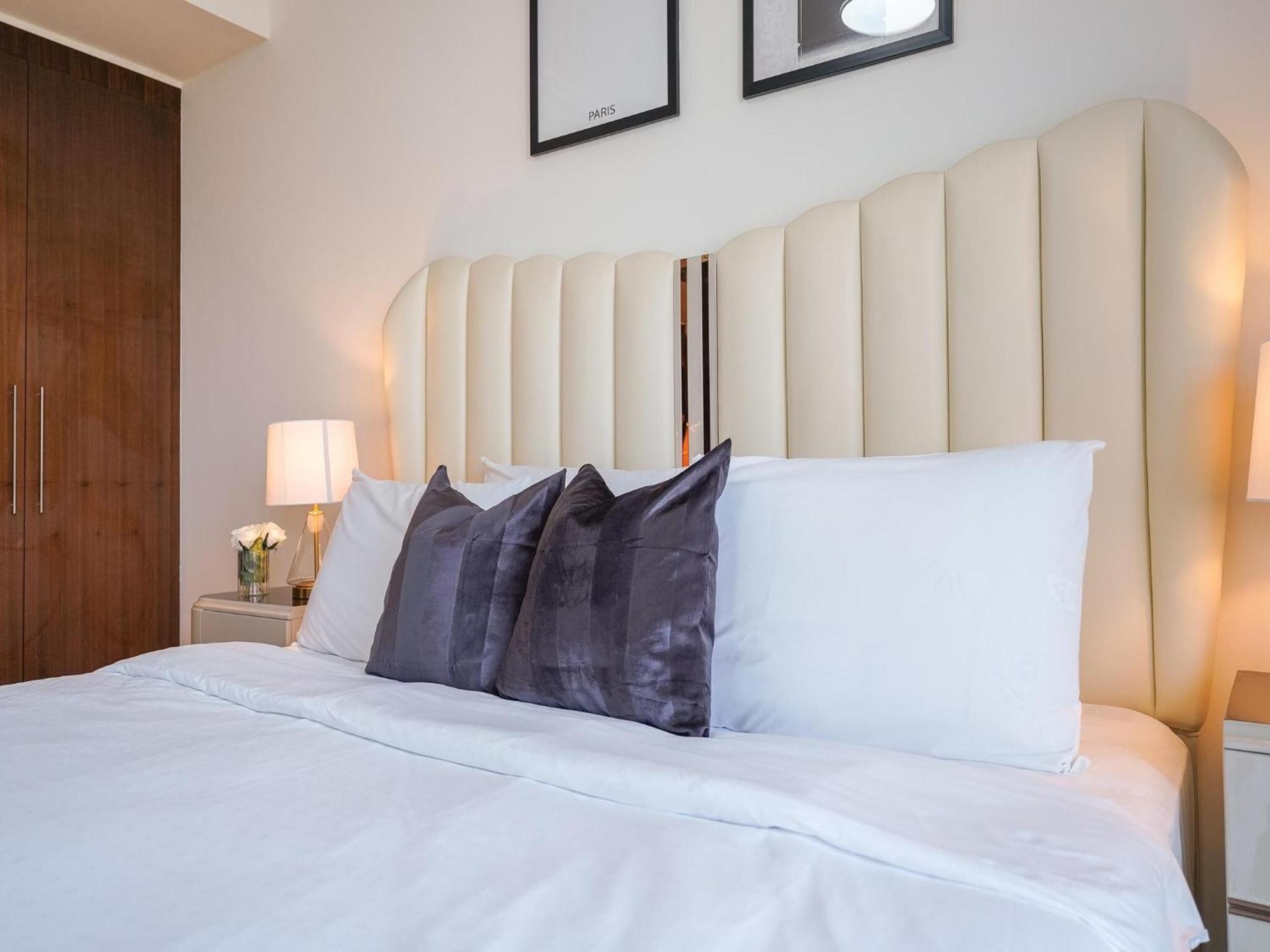 Luxurious Stylish Apartments Across Dubai Mall Burj Khalifa City Views Exteriör bild