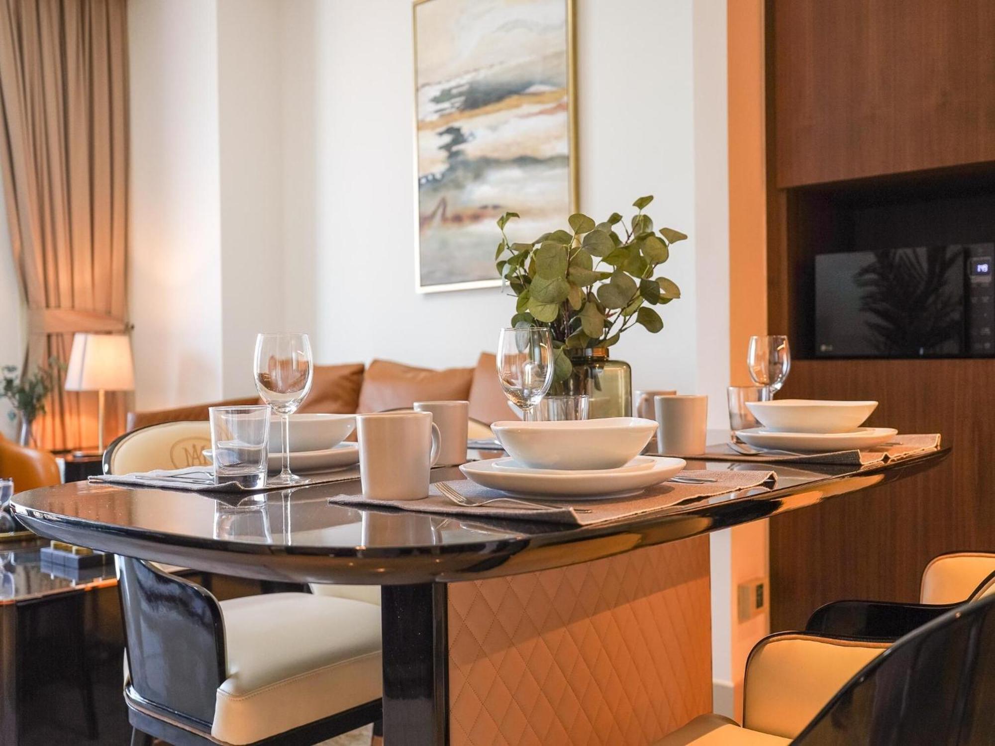 Luxurious Stylish Apartments Across Dubai Mall Burj Khalifa City Views Exteriör bild