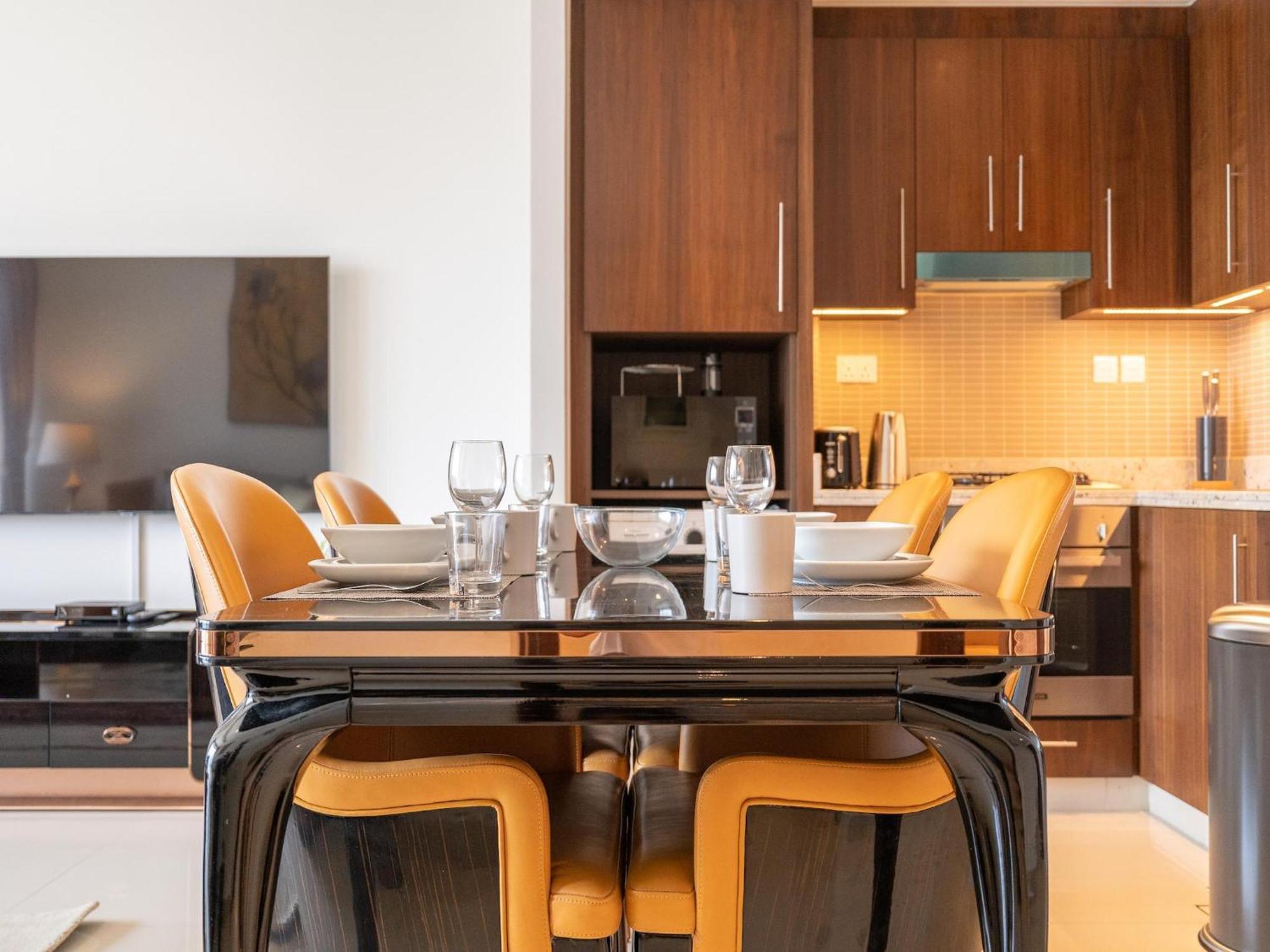 Luxurious Stylish Apartments Across Dubai Mall Burj Khalifa City Views Exteriör bild